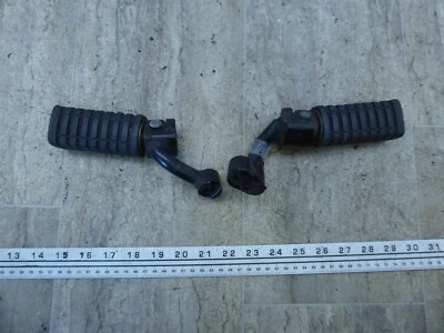 Kawasaki KZ440B KZ 440 K720 1980) Juego de estriberas delanteras izquierda derecha Foto 1 de 4