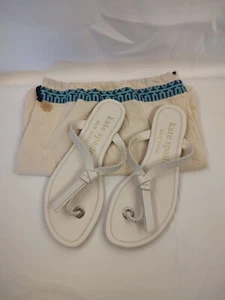 Kate Spade weiße Sandalen Größe 7,5 mit Tasche sehr guter Zustand - Bild 1 von 8