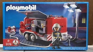 PLAYMOBIL 3178 Seltener Feuerwehr Anhänger mit Flutlicht Neu & OVP 2001 - Bild 1 von 5