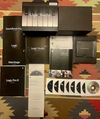 Apple Logic Studio Logic Pro 8 Komplett Box & Materialien - Vintage Software 2007 - Bild 1 von 4
