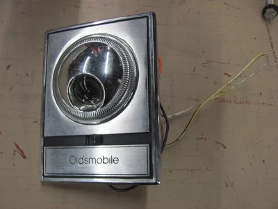 Original Oldsmobile Olds Cutlass Rear RH Interior Courtesy Lamp Working 20092121 - Image 1 of 4