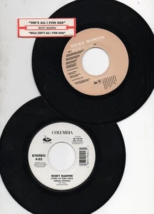 Ricky Martin Livin' La Vida Loca She's All I Ever Had 2 Latin Pop 7" 45 Singles - Imagen 1 de 2