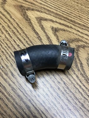 HONDA VFR800 INTERCEPTOR 1998-2015 CABEÇA PEÇA DE MANGUEIRA DIANTEIRA ÁGUA # 19528-MCW-H00 - Imagem 1 de 4