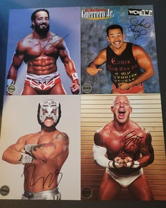 ¡LOTE DE 8X10 CAJA DE LUCHA LIBRE PROFESIONAL AUTOGRAFIADA! ¡TODO CERTIFICADO! - Imagen 1 de 1