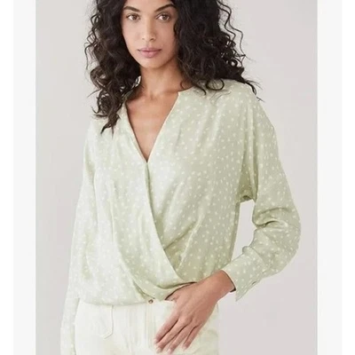 Vince Silk Blouse Stone Dot Surplice Quiet Luxury Classic Size L Coastal Drapey - Image 1 of 4