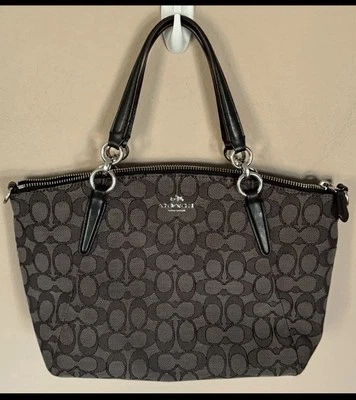 Bolso de Mano Coach F36625 NEGRO/Humo OTL Pequeño Kelsey Mujer Foto 1 de 4