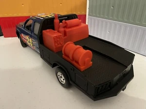 3D Printed 1/18 Welder Set For Dioramas: Welders, Bottles, and Hose Reel Set - Picture 1 of 4