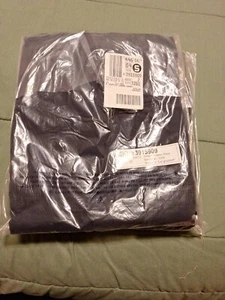 New LANDS END Plain Front Cargo Shorts Boys 20 Navy - Picture 1 of 2