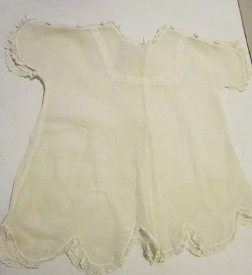 Antique fine ivory linen girls dress w lace & knot buttons-scalloped hemline VGC - Image 1 of 4