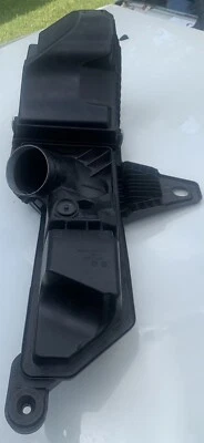 CAJA FILTRO AIRE BMW 228I 320i 328D 328i 428i 12 13 14 15 16 13717597589 1277479 Foto 1 de 4