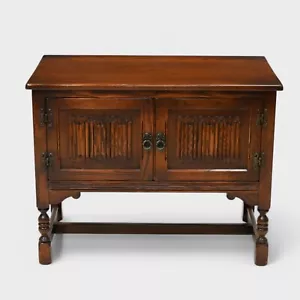 Old Charm Music Vinyl Record Player Cabinet Lift Up Top Tudor B FREE UK Delivery - Picture 1 of 24