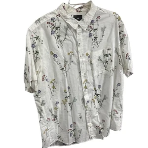 H&M Regular Fit Hemd mit Blumenmuster und Knopfleiste weiß mehrfarbig Baumwolle Herren XL - Bild 1 von 5