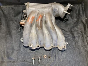 99-03 Lexus ES300 03-06 Camry 3.0L 1MZFE Upper Intake Manifold & bolts - Picture 1 of 7