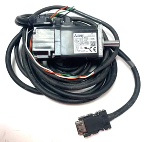 Clean - Mitsubishi HF-KP13 Servo Motor with cables - Picture 1 of 4