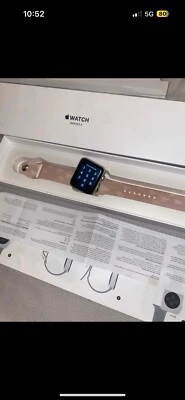 Apple Watch Series 3 - Image 1 of 4