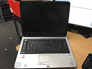 TOSHIBA SATELLITE Notebook Laptop PC Modelo: M35X-S161 - Imagen 1 de 4
