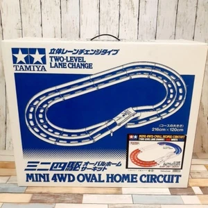 Direttamente dal Giappone TAMIYA MINI 4WD Ovale Home Circuit Mini 4WD - Foto 1 di 3