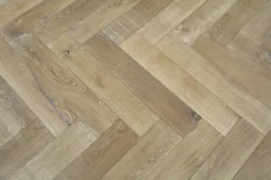 ¡Nuevo! Ceniza Volcán, Cepillado con Marcas Aserradas Roble Espiga Parquet HO1818 Muestra - Imagen 1 de 6