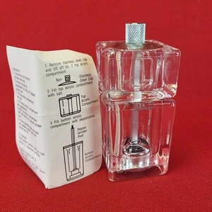 S&P 1960 ~ Juego combinado de salero acrílico y molino de pimienta de 3,5" década de 1960 - Imagen 1 de 5