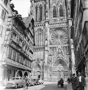 STRASBOURG c. 1960 - 9 Négatifs 6x6 Cathédrale Bas-Rhin - GE 190 - Picture 1 of 9