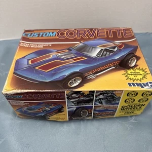 MPC Custom Corvette #6359 1/25 Scale Model Kit - Bild 1 von 9