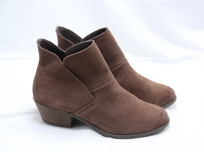 Botas Easton talladas con volantes para mujer talla 8M marrón gamuza tirar al tobillo botín de moda Foto 1 de 4