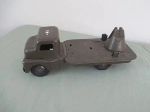 VINTAGE STRUCTO PRESSED STEEL TRUCK ARMY MILITARY VEHICLE - Picture 1 of 6
