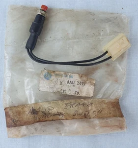 MGB & Midget Handbrake Switch AAU2492 NOS Genuine Lucas Warning Light Switch OE - Picture 1 of 4
