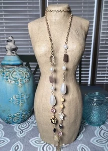 Plunder Design "Sadie Jo" Necklace! Wood leapard pink and blue beads New in Box - Picture 1 of 6