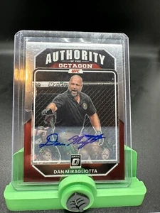 2023 Optic Authority Of The Octagon Dan Miragliotta Auto No. 146 - Bild 1 von 1