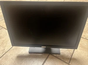 DELL Monitor - Picture 1 of 2