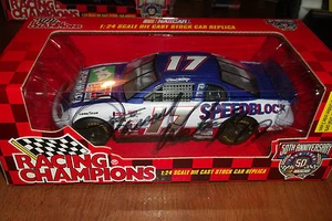 DARRELL WALTRIP AUTOGRAPHED #17 WESTERN AUTO 50th 1:24 SCALE RACING CHAMPION (42 - Picture 1 of 4