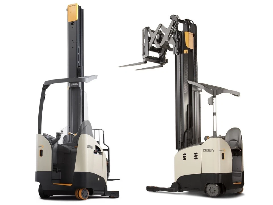 CrownRaymondToyotaNissanMitsubishi & lots More Service/parts/Manuals onUSB drive - Image 1 of 4