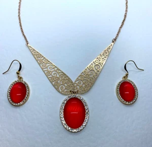 JUEGO DE COLLAR DE FILIGRANA ESTILO KLIMT VIDRIO ROJO Y DIAMANTE ENCHAPADO EN ORO ROSA - Imagen 1 de 12