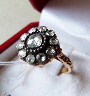 Bague marguerite ancienne  OR 9k et diamant Bijou ancien gold ring - Photo 1/4
