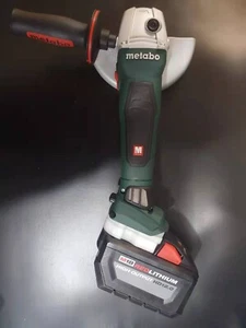 Metabo Adapter 18v To Milwauke 18V Battery Adapter Metabo Tool Adaptor - Foto 1 di 10
