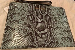 Michael Kors Snakeskin Turquoise Embossed Leather Handbag Large Wristlet NWT - Picture 1 of 9