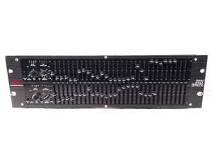 DBX 2231 Equalizer/Limiter w/ Type 3 NR (BAD CHANNEL) (C2018-619) - Picture 1 of 6
