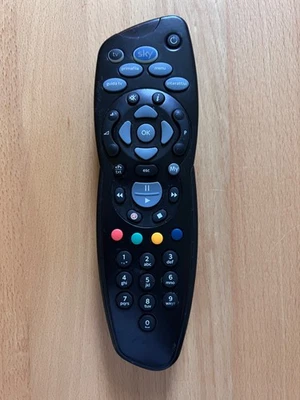 Telecomando originale Sky HD / MySky – decoder satellitare - Immagine 1 di 4