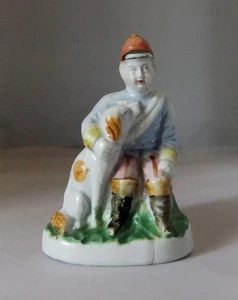Staffordshire Porzellan Flatback Spill Vase: Drummer Boy with Dog - Bild 1 von 10