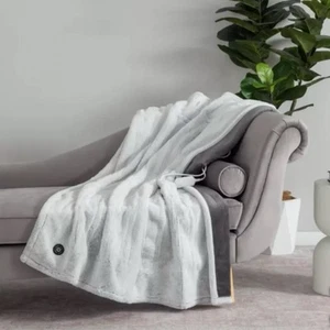 Berkshire Heated Throw Blanket Luxe Faux Fur Gray 50in x 60in - BRAND NEW IN BOX - Picture 1 of 4