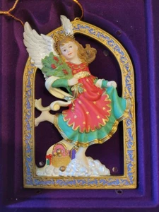 Engel neben mir, Rebecca, Wächterin der Weihnachtsfreude Ornament. 2002 - Bild 1 von 3