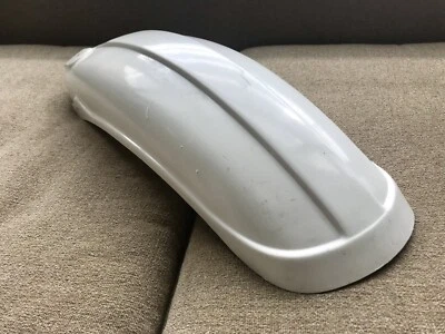 Guardabarros trasero blanco Yamaha YZ125 1977 1978 1979 2K6-21611-10 EURO N.O.S raro Foto 1 de 4