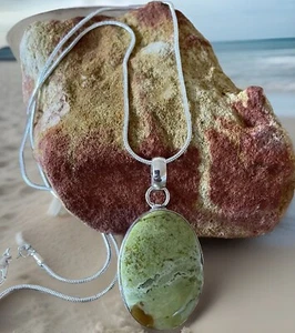 Australian Green Opal Pendant Necklace - Sterling Silver plated 925 -brand New - Picture 1 of 3