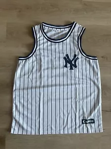 Juan Soto Jersey New York Yankees Basketball Shirt T-Shirt #22 SGA 6/5 2024 XL - Picture 1 of 2