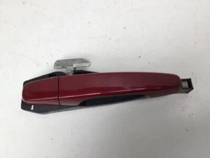 VE WM Commodore Statesman Calais rear RHS right outer door handle 352N Passion - Picture 1 of 4