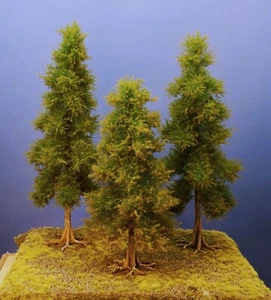 Diorama Modell Nadelbäume, 3 Fichten, ca. 25 - 25 - 20 cm - Picture 1 of 5