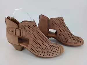 Earth Shoes Womens DUSTY TAN Keri Leather Open Toe Ankle Bootie SZ 7.5 B NOS - Picture 1 of 6