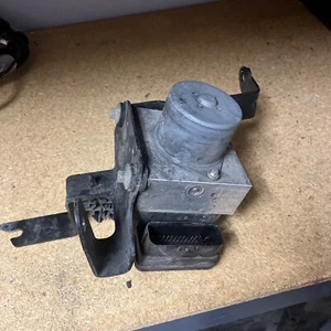 2012 Ford Mustang GT 5.0L MT Anti Lock Brake ABS Pump / Module CR33-2C405-BA - Foto 1 di 3