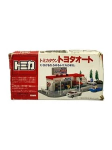 TOMY Minicar Toyota Auto Tomica Town Preowned - Picture 1 of 9